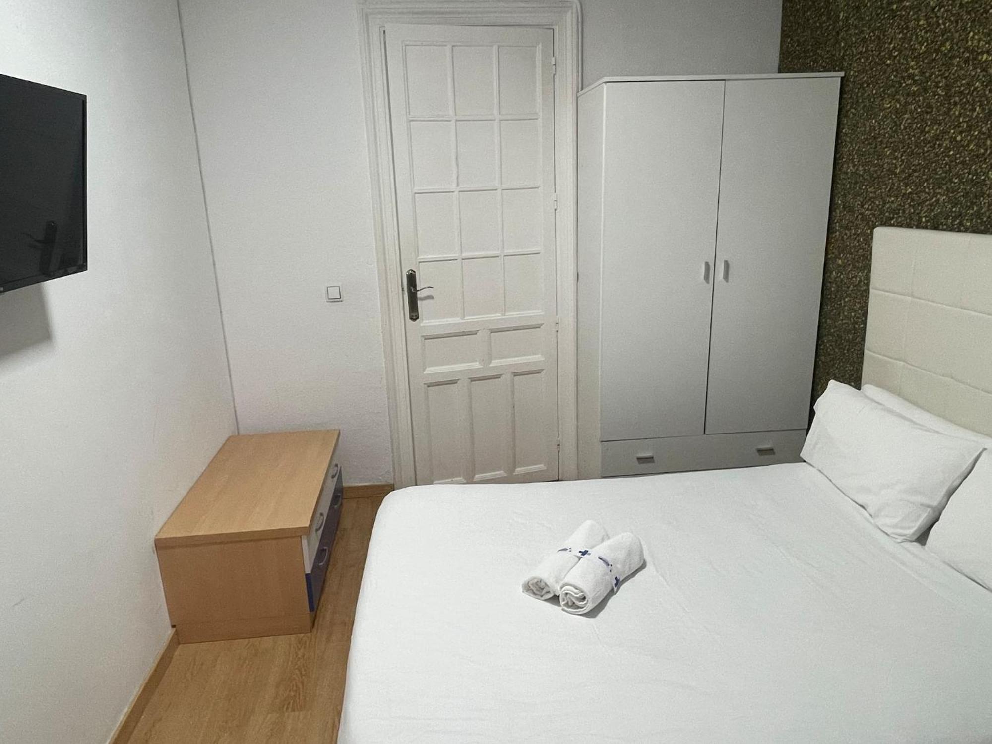 Apartamentos Day Madrid Santo Domingo Centro Gran Via Sol Malasana Exteriér fotografie