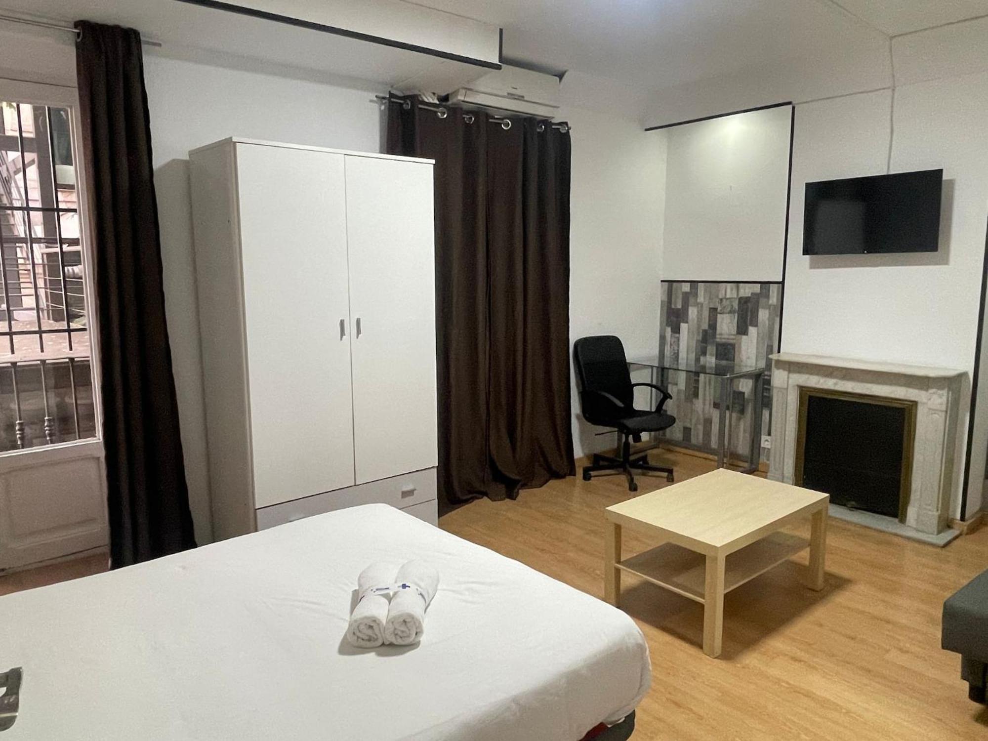Apartamentos Day Madrid Santo Domingo Centro Gran Via Sol Malasana Exteriér fotografie